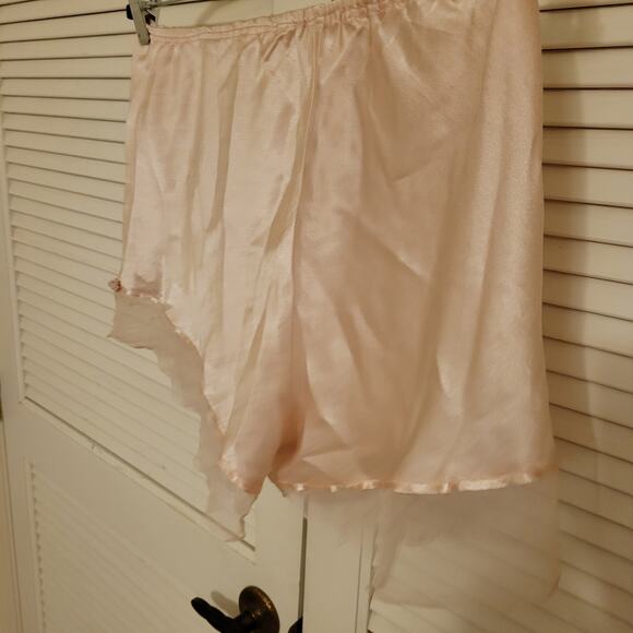 Light Pink Satin Bloomers Bow Embroidered Sheer Trim Stretch Waist 28-38 in - Picture 5 of 5
